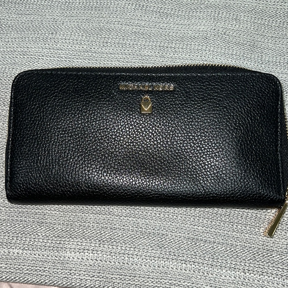 Michael Kors leather wallet